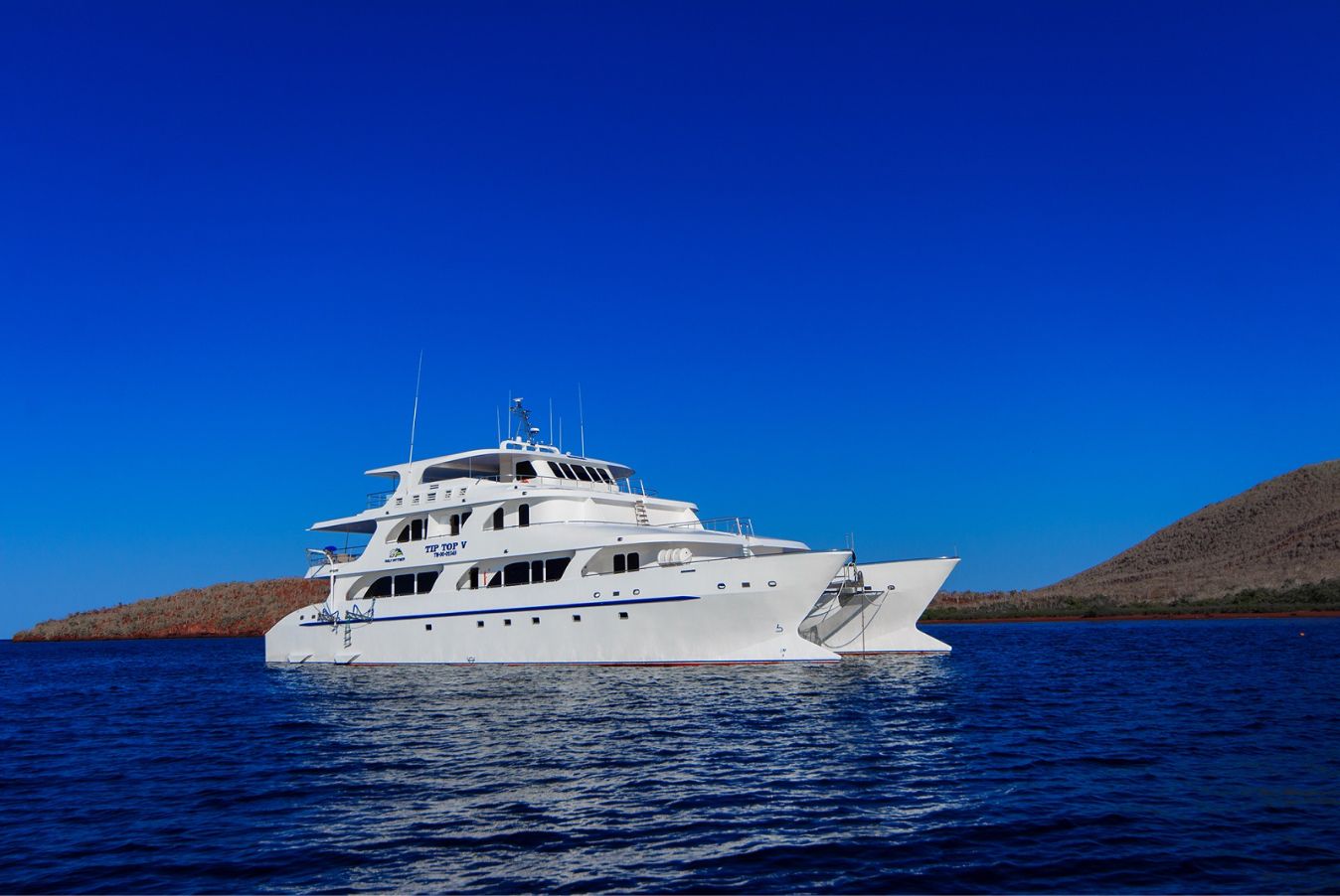 First class cruise tip top v